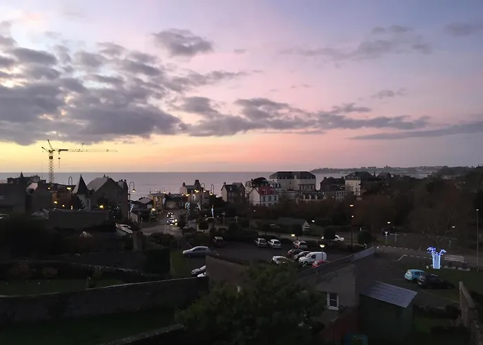 Vue Magnifique Sur *